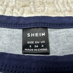 SheIn : Gray and Navy Baby Tee Photo 2