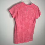 Lululemon  Run Swiftly Tech Short Sleeve Pink Lace Floral Crew‎ Neck Size 6 RARE! Photo 2