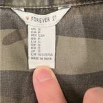 Forever 21  Women’s Y2K vintage  Camouflage Shirt Jacket Photo 2