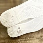 White & Black Women’s Casual Sneakers with Tassel Embellishment Size 7 US Photo 4