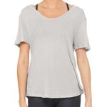 Alo Yoga  playa tee Photo 0