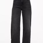 Pull & Bear High Rise Jeans Photo 0