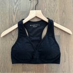 Beyond Yoga Lift Your Spirits Bra in Darkest Night Charcoal Heather Grey Small Photo 4