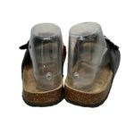 Womens MUK LUKS Black Red Floral Embroidered Double Buckle Strap Sandals Size 7 Photo 4