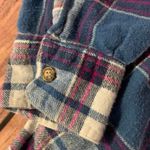 basic editions  Button Down Flannel Photo 4