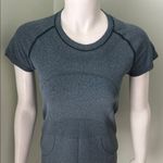 Lululemon Swiftly Tech Short Sleeve Desert Teal size 6 Photo 3