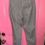 Hollister Black & White Striped Cropped Ankle Pants Relaxed Fit Photo 4