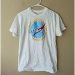 theta tee White Size M Photo 0