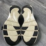 New Balance 711 V3 Navy Blue Black Sneakers Shoes Women’s Size 6.5 Photo 5