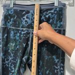 Lululemon Women's Leggings Running in the City Gym Exercise Training Sz 4 Photo 10