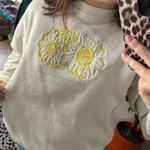 Tultex vintage white arizona embriodered crewneck Photo 5