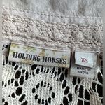 Holding Horses Anthropology  CottonTan Blouse Sleeves shoulder & Back Lace SZ XS Photo 8