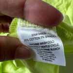 Aveto High neck tank top in neon yellow / green size small Photo 3