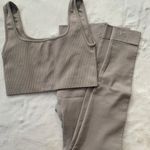 Set Active X OUAI  Legging And Matching Bra Photo 0