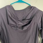 Athleta  Long Sleeve Hooded Shirt Grey Small Photo 6