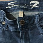 Seven7 Jean shorts 🩳  jeans in size 4 Photo 4