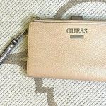 Guess  zipper pocket phone case rose gold wristlet Photo 0