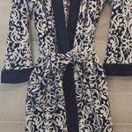 Ellen Tracy {S} Tracy Ellen Navy White Plush Tie Robe Photo 0