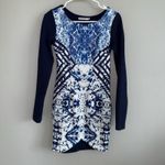 Peppermayo Woman’s Long sleeve Dress Sz 6 Blue White Abstract Asymmetrical Hem Photo 1