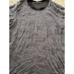 Lululemon ‎ Women's Gray Geometric Swiftly Tech Short Sleeve Shirt Top Photo 1