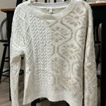 Versona  Sweater Photo 0