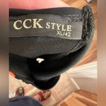 Black and orange long sleeved cotton shirt NWOT Size XL Photo 4