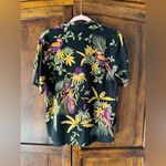 Vintage | Tapestry Tropical Print Button Photo 2