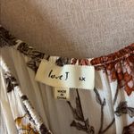 Love j  Cream Floral Lace Blouse 1X Photo 4