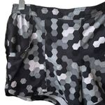 Athleta Black, White, & Grey Hex Stellar Size Small Geometric Print Shorts. Photo 3