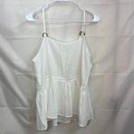Women's white crocheted v Photo 4