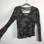 Generation Love  Blair Camouflage Linen Top Long Sleeve Medium Cut Out Photo 7