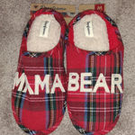 Dearfoams  Mama Bear Christmas Red Plaid Slippers SIZE M Photo 0