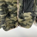 Rails  Wesley Camo Soft Fleece‎ Quilted Full Zip Jacket Coat Womens size XS Photo 2