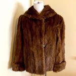 Sable fur coat with a brand new lining size 8 Brown Photo 0
