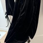 4S13NNA I Black Velvet Dress Photo 3