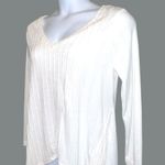 Noracora White V Photo 4