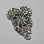 Pretty Vintage Single Dress Clip Rhinestone / Silver Tone Flower Design Photo 0