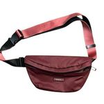 Hedgren HALO Belt Bag Fanny Pack in vineyard wine Red Photo 0