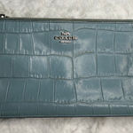 Coach  Blue Pouch Photo 0