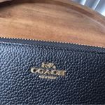 Coach  Black Pebble Wallet Photo 2