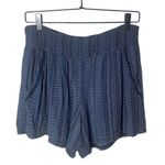 Three Dots  Women’s Medium Casual Shorts Pull On Printed Navy Blue Photo 0