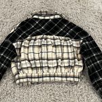 Timing Shacket Photo 2