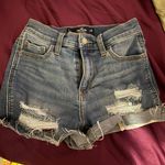 Hollister Shorts Photo 0