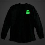 Disney parks ADULTS storm trooper spirit jersey GLOWS Xs Photo 3