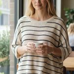 Urban Outfitters  crew neck slouch crop women’s stripe knit sweater size M a35 Photo 0