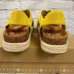 Zodiac NEW  Women’s Savannah Platform Slingback Sandals in Lemon/Yellow 7M Photo 7