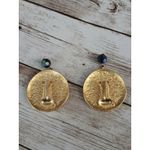 Vintage Clip On Earrings Photo 2