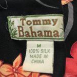 Tommy Bahama  Poinsettia Hawaiian Top Photo 2