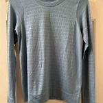 Lululemon Breeze By Long Sleeve Squad Size 4 Cascade Blue Photo 0