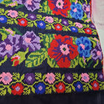 DURGA NAVY SCALLOP TRIM TASSEL NECK EMBROIDERED TAPESTRY FLORAL TUNIC SMALL Red Photo 8